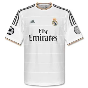 La camiseta de la temporada 2013/14 del Real Madrid